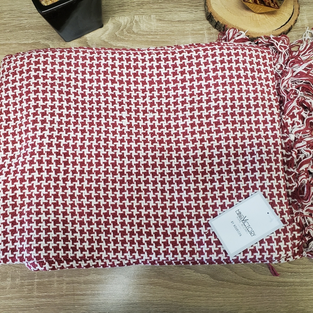 Throw Blankets Red Decorative